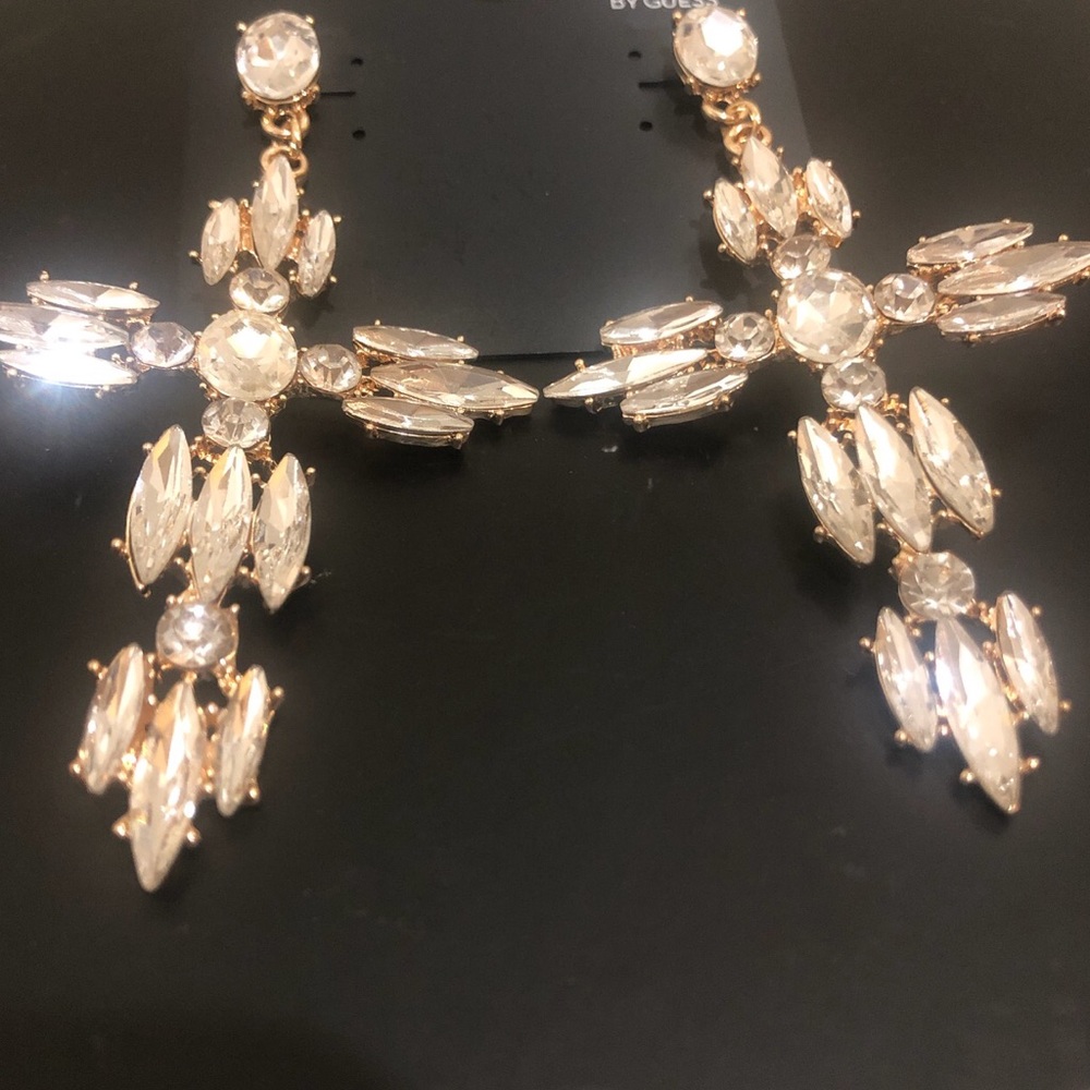 Gorgeous Guess GOLD-TONE RHINESTONE CROSS EARRINGS